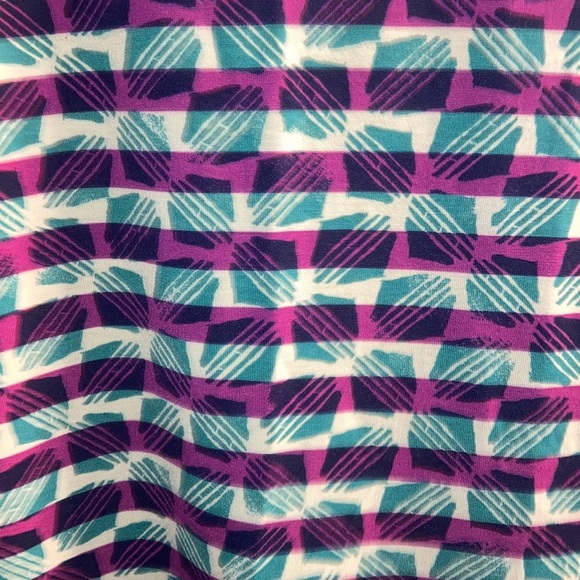 NWT LuLaRoe M Gigi Top - Picture 3 of 7